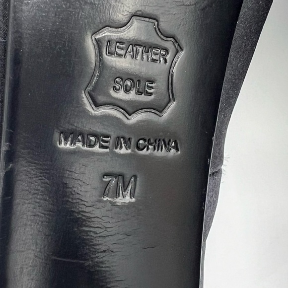 Bebe Riley Black Satin Heels Size 7 - Picture 11 of 13